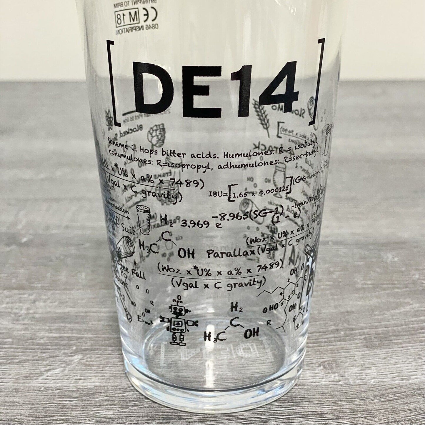 DE14 Math Science Learning Formula Scientific Pint Glass Bar Pub Glasses Rare