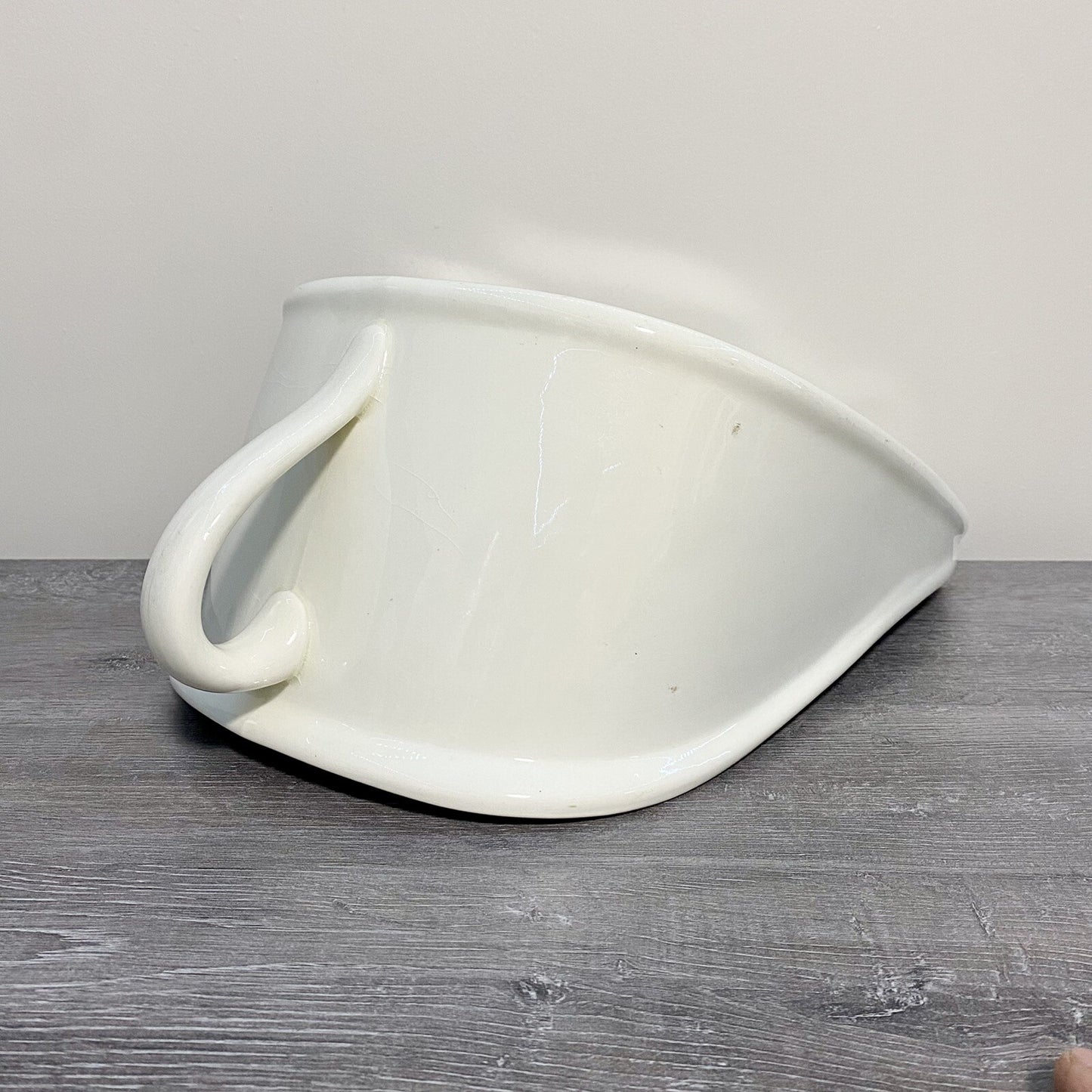 Royal Winton Vintage Bed Pan Original Design The New Slipper Bed Pan White Rare
