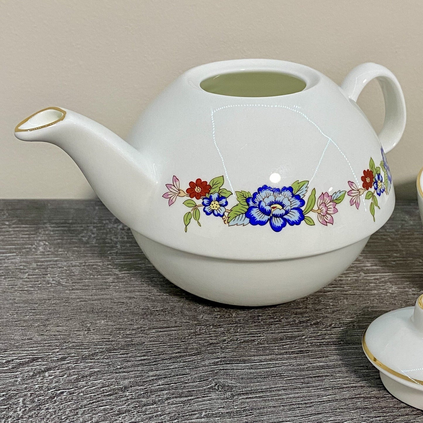 Royal Tara Single Teapot & Stacking Tea Cup Bone China Floral Harmony Galway