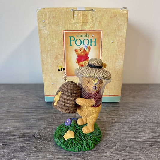 Simply Pooh Figurine Hive Fig Isn’t It Funny How A Bear Likes Hunny Disney Rare