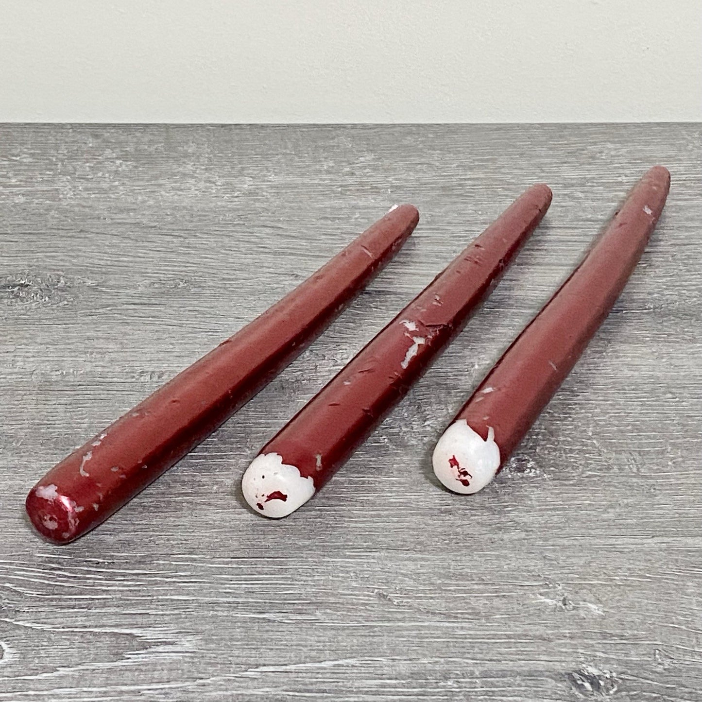 3x Red Pillar Candles Christmas Decoration Pack Of 3 Traditional Xmas Colour Set