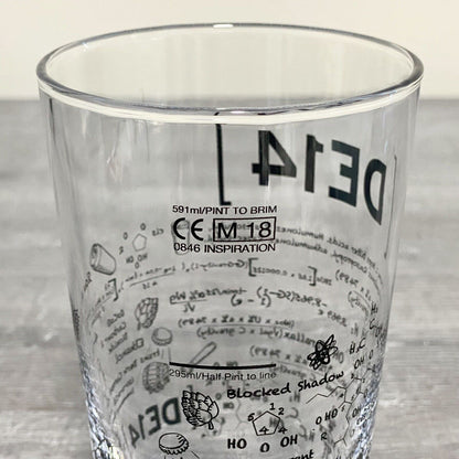 DE14 Math Science Learning Formula Scientific Pint Glass Bar Pub Glasses Rare