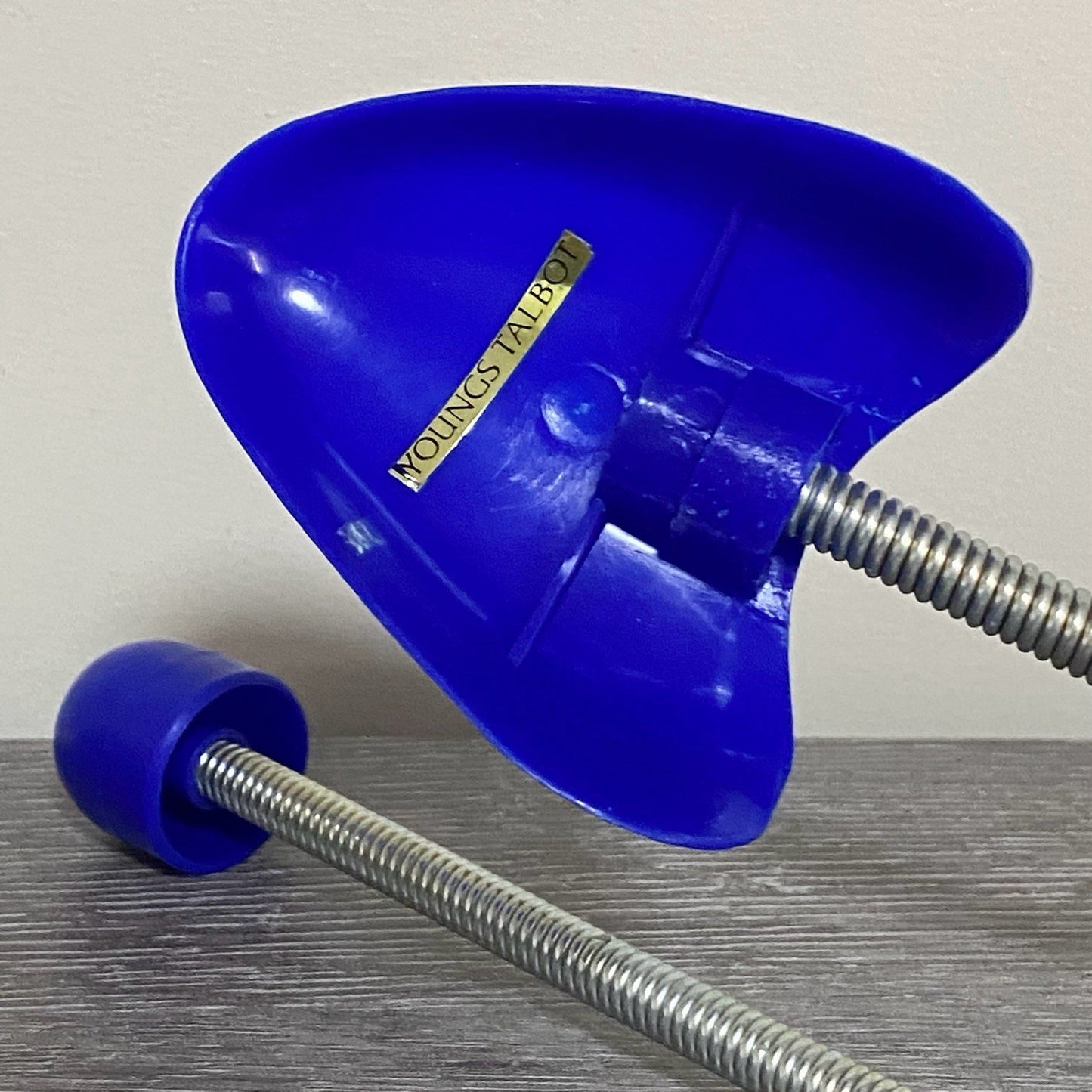 Shoe Tree Trees 11” Pair Trainer Shoes Shaper Crease Stretcher Colour Blue / Red