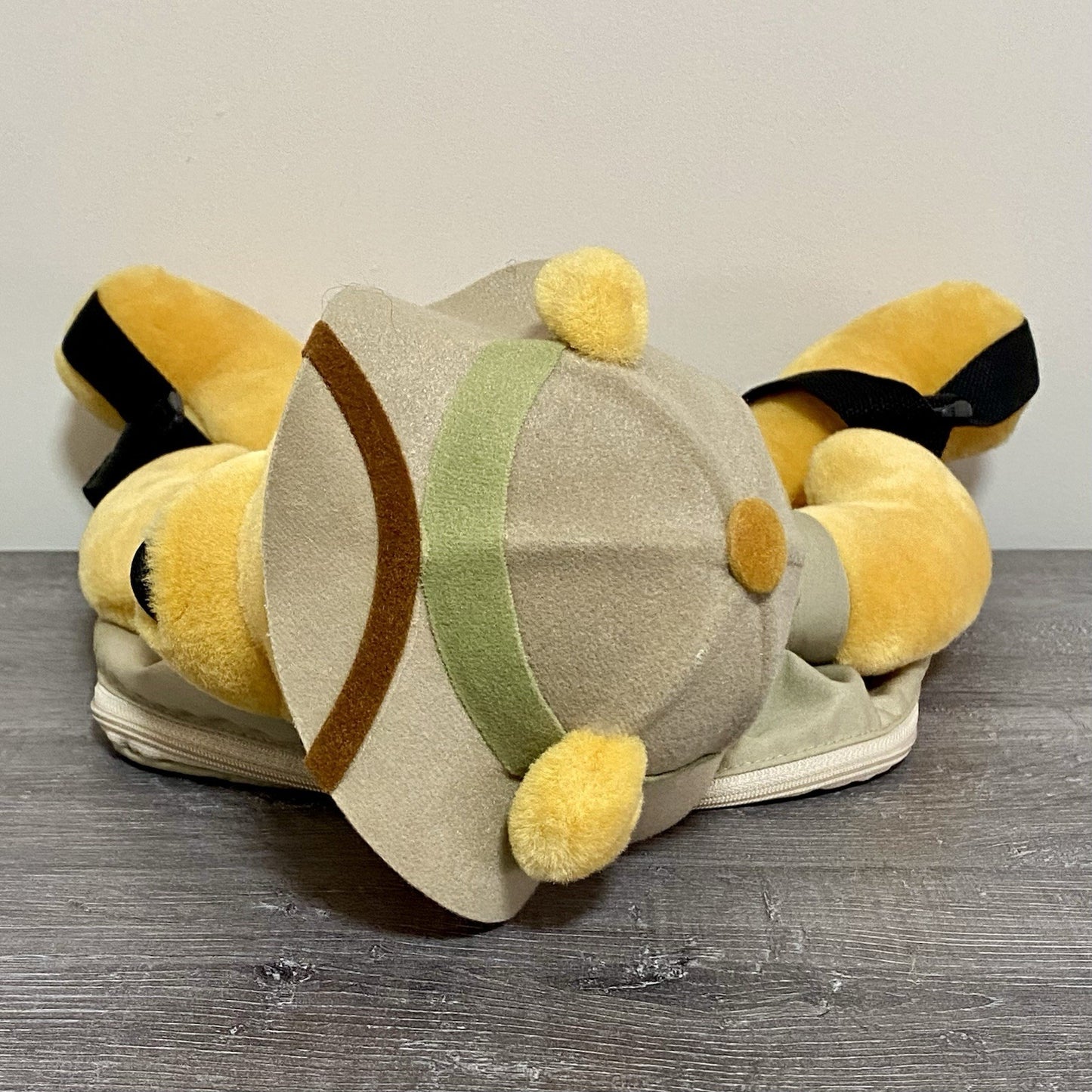 Official Disney World Winnie The Pooh Safari Plush With Rucksack Soft Toy Rare
