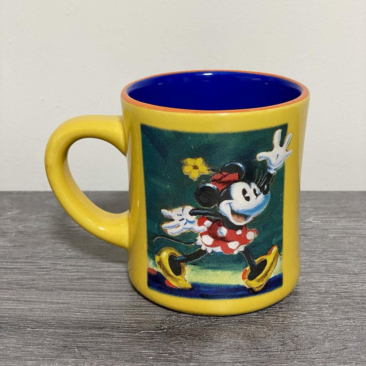 Official Disney Store Minnie Mouse Coffee Mug Yellow Vintage Retro Tea Cup Rare