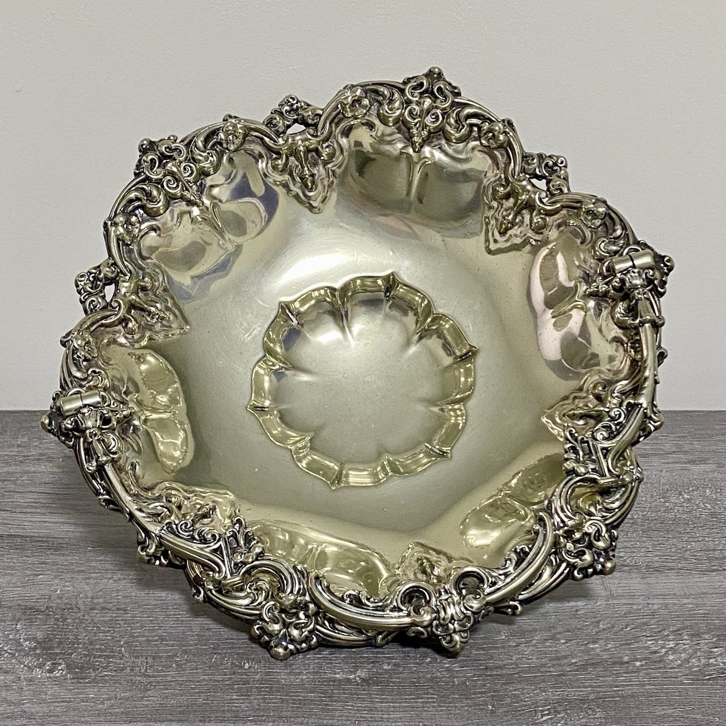 Antique Walker & Hall Sheffield Fruit Bowl With Handle Silver Plate 10” Art Rare