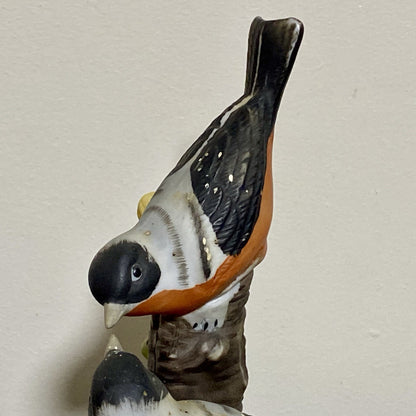 Vintage Bullfinch Birds Figurine On Tree Stump Floral Art Deco Garden Bird Fig