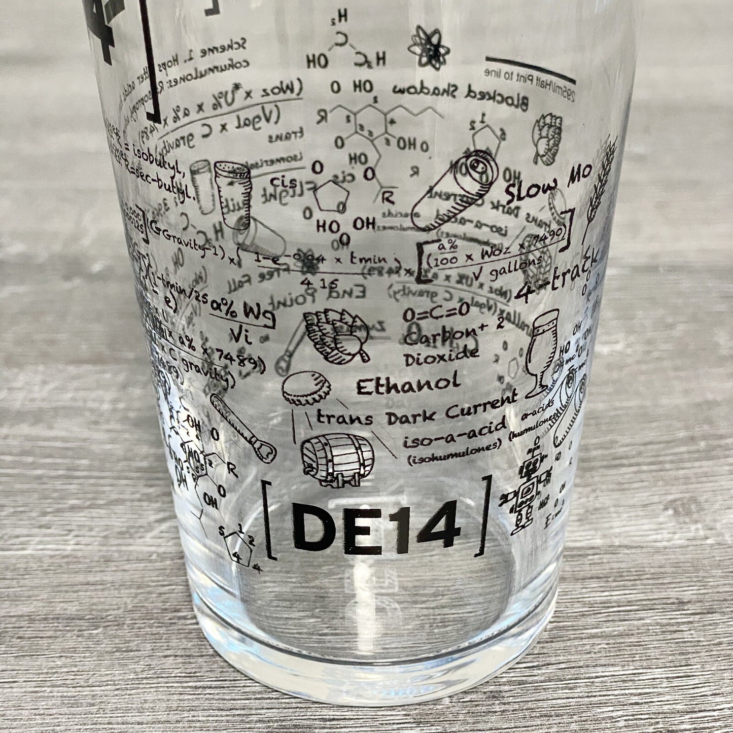 DE14 Math Science Learning Formula Scientific Pint Glass Bar Pub Glasses Rare
