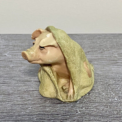 Border Fine Arts Pig Saxa Sack by Anne Butler Scotland 1990 Collectible Figurine