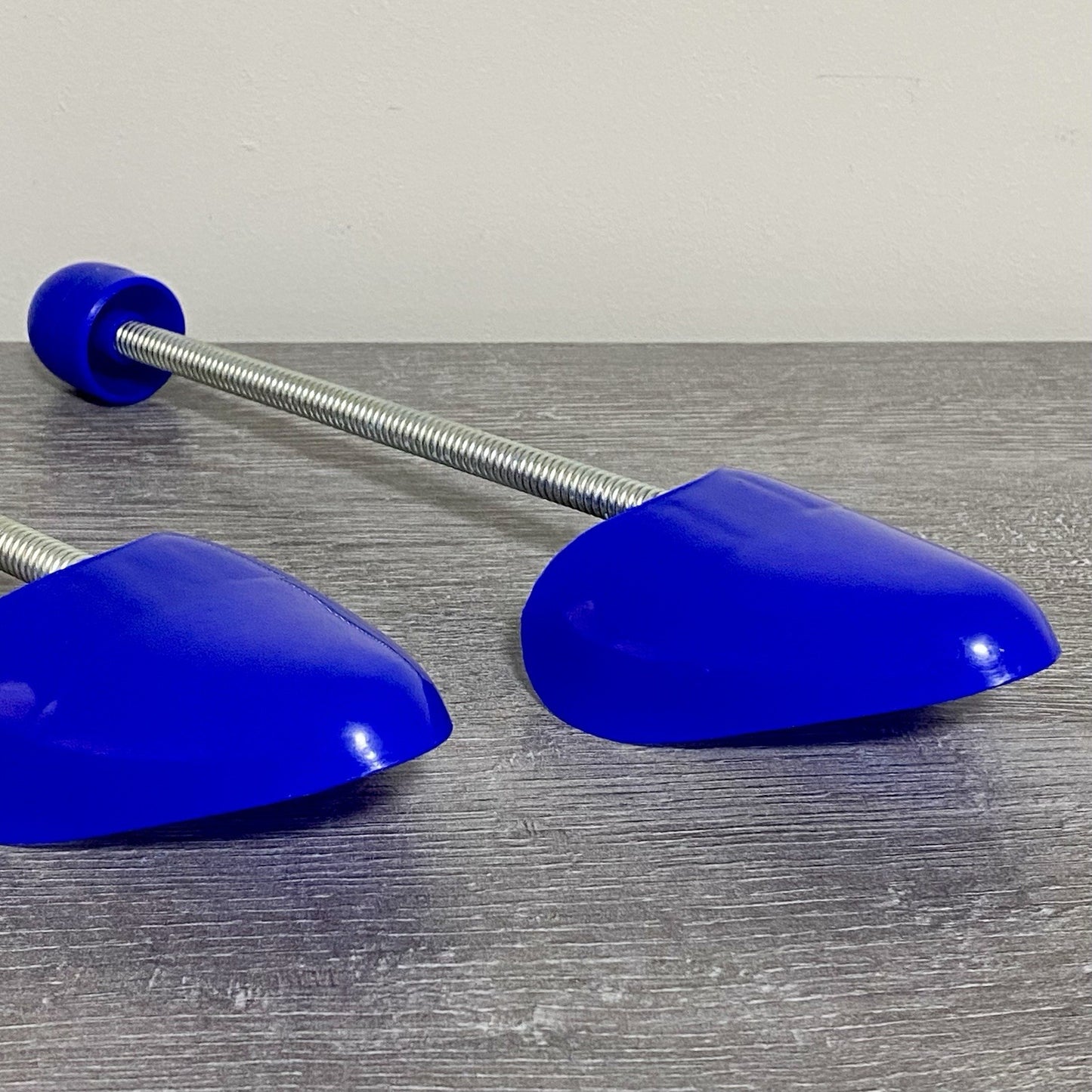 Shoe Tree Trees 11” Pair Trainer Shoes Shaper Crease Stretcher Colour Blue / Red