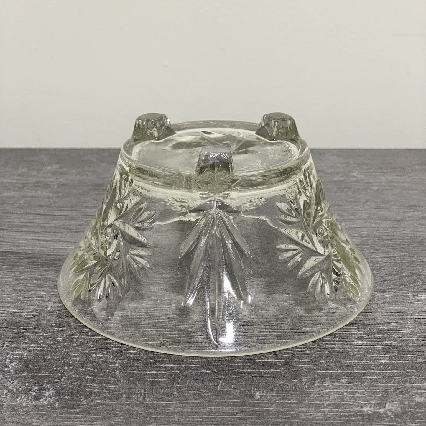 Vintage Small Pressed Glass Fruit Dessert Bowl Art Deco Footed Bonbon Sweet Dish