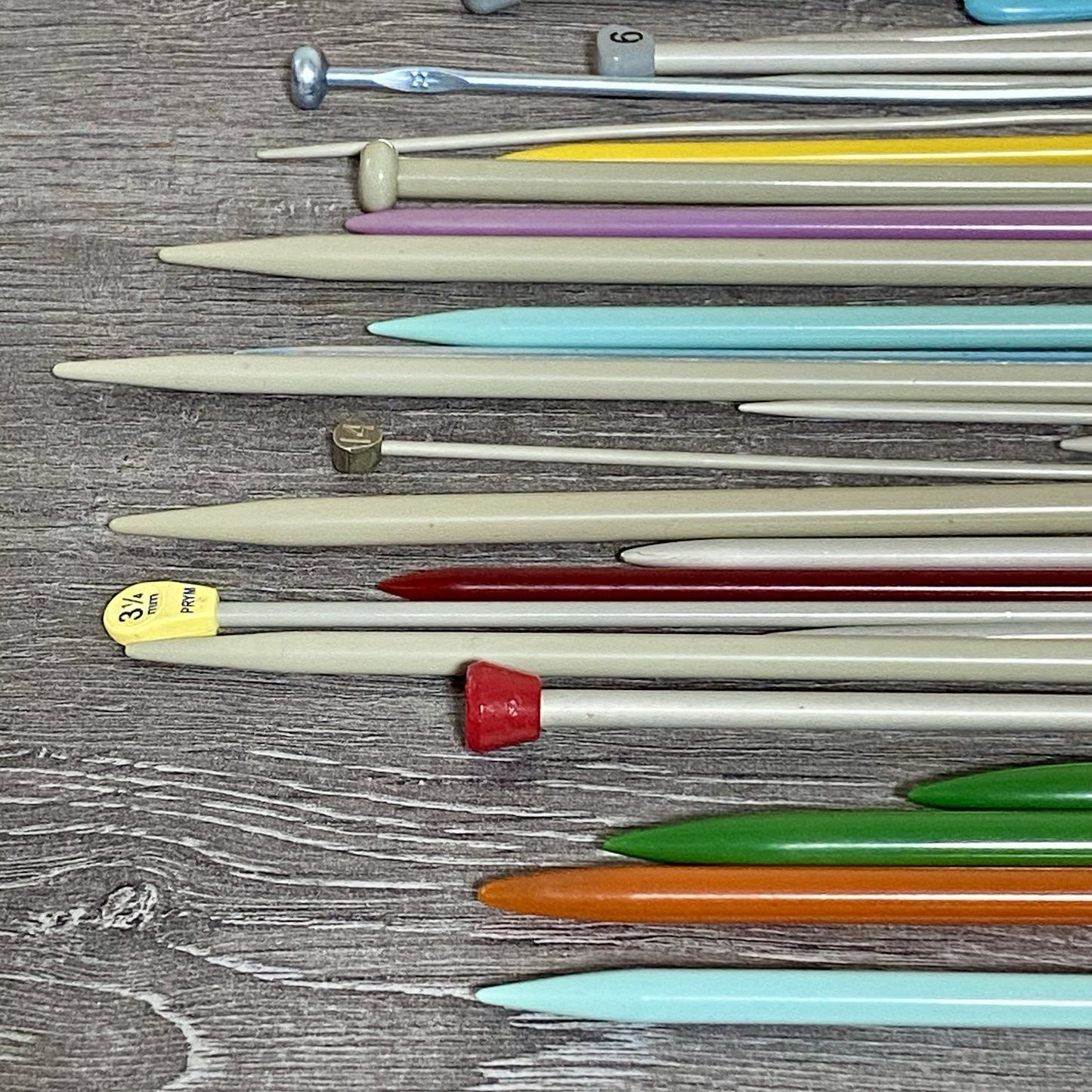 Knitting Needles Pins & Vintage Knit Tub Case Various Thickness Length Job Lot