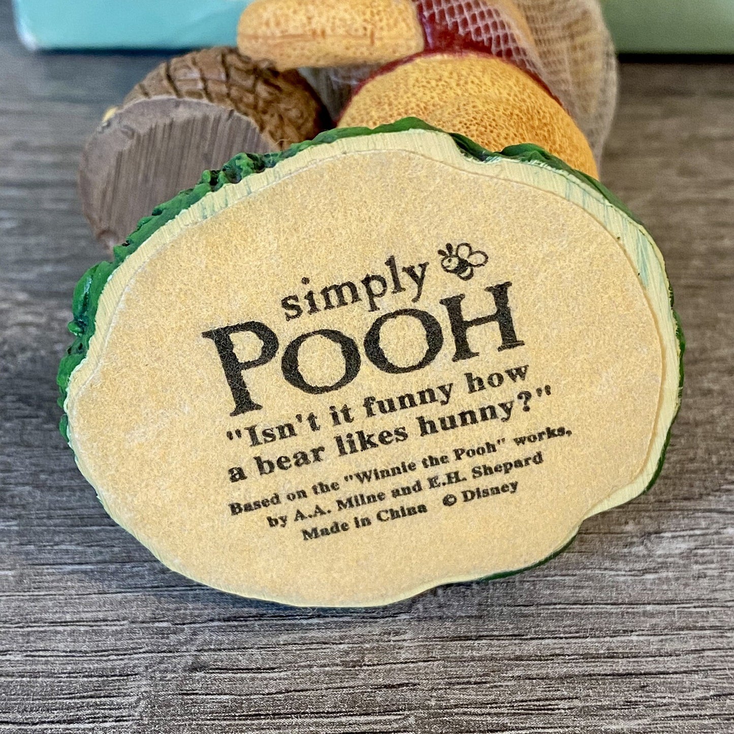 Simply Pooh Figurine Hive Fig Isn’t It Funny How A Bear Likes Hunny Disney Rare