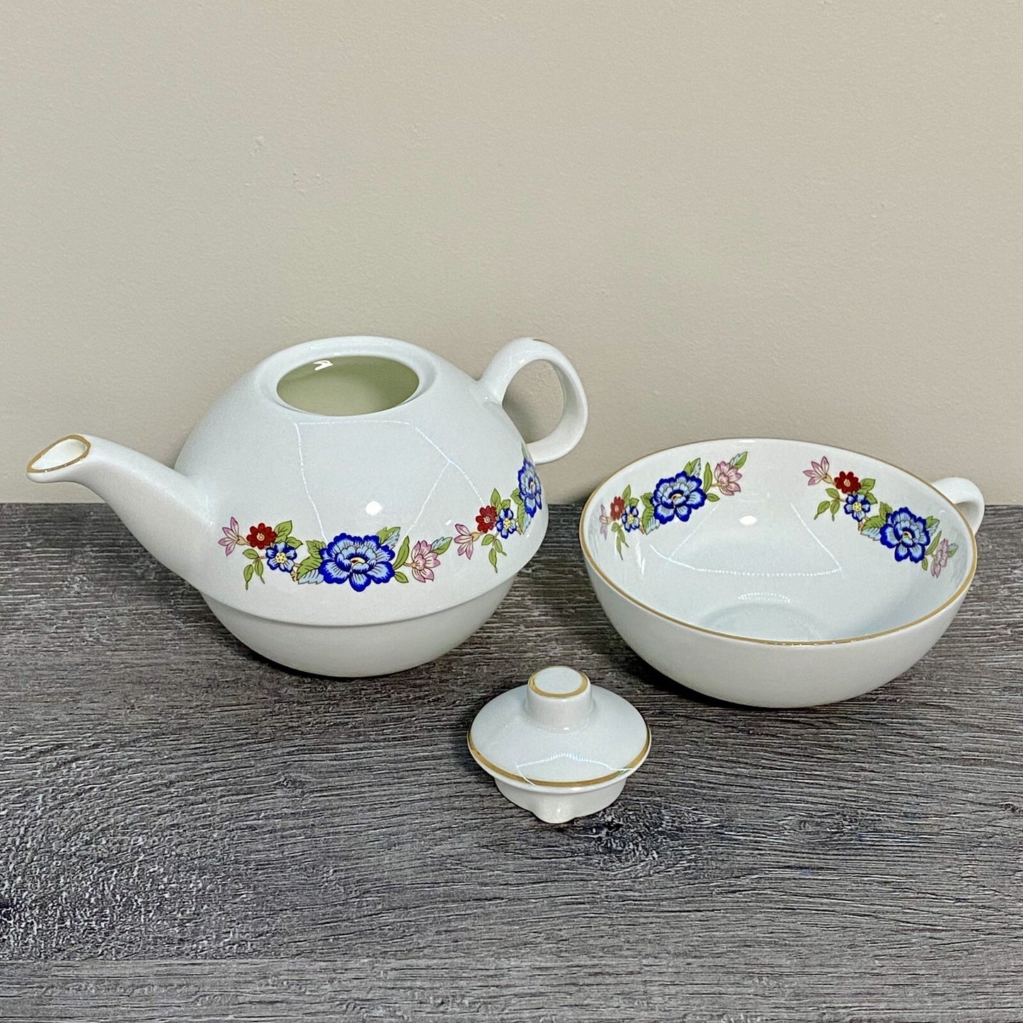 Royal Tara Single Teapot & Stacking Tea Cup Bone China Floral Harmony Galway