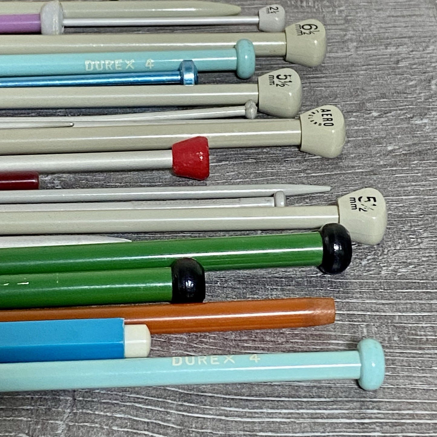 Knitting Needles Pins & Vintage Knit Tub Case Various Thickness Length Job Lot